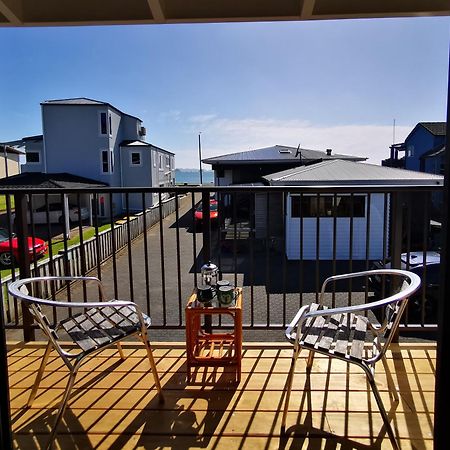 Blue Marlin Apartments Whitianga Exterior photo