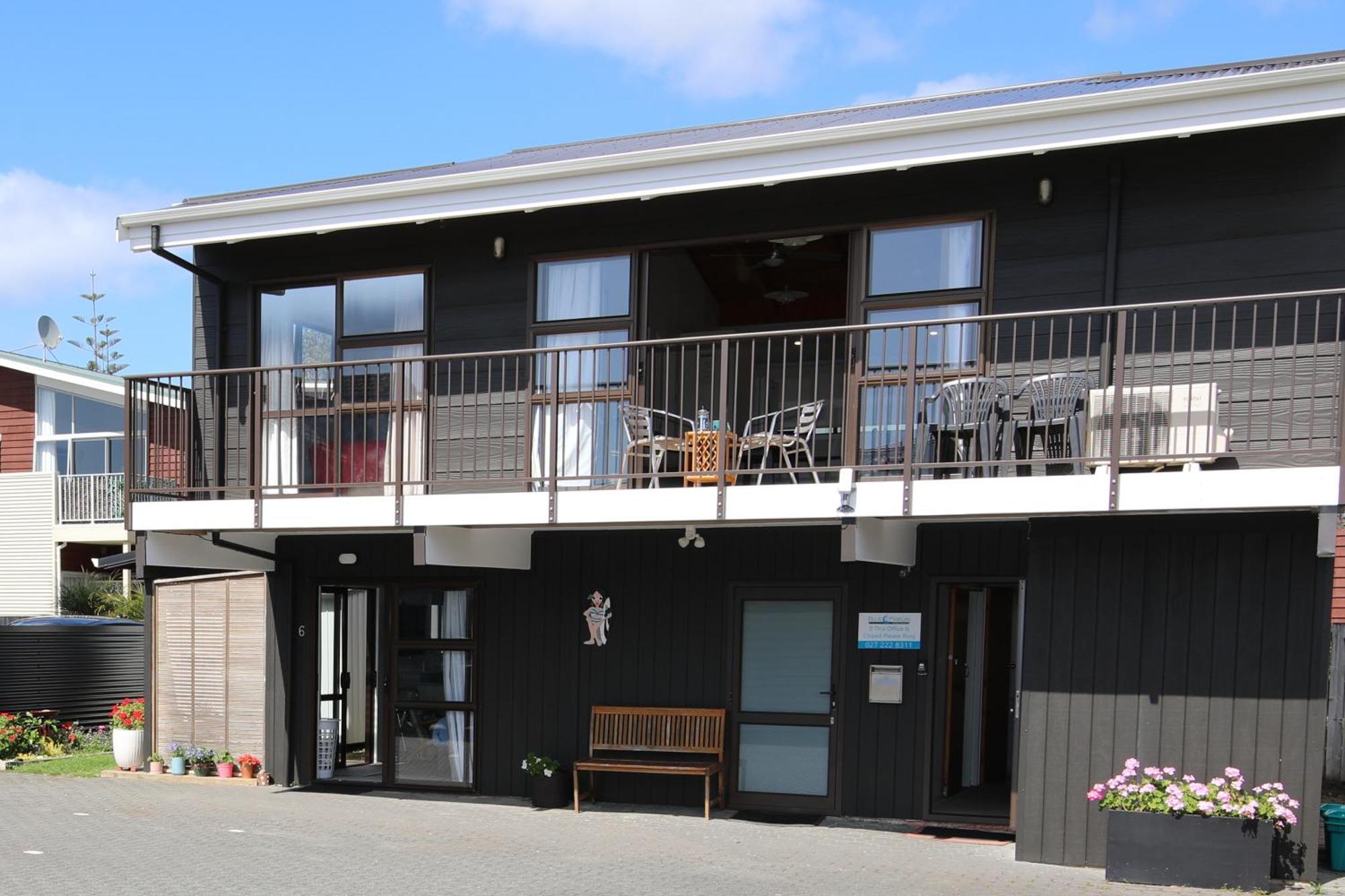 Blue Marlin Apartments Whitianga Exterior photo