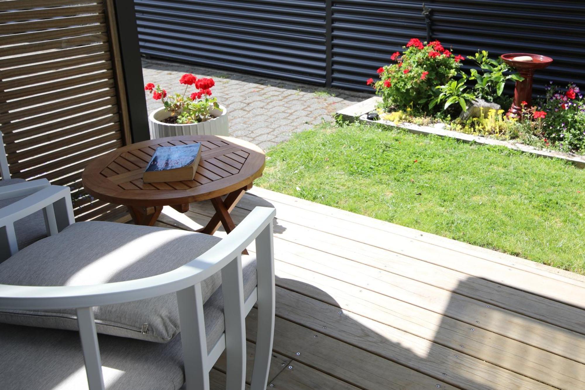 Blue Marlin Apartments Whitianga Exterior photo